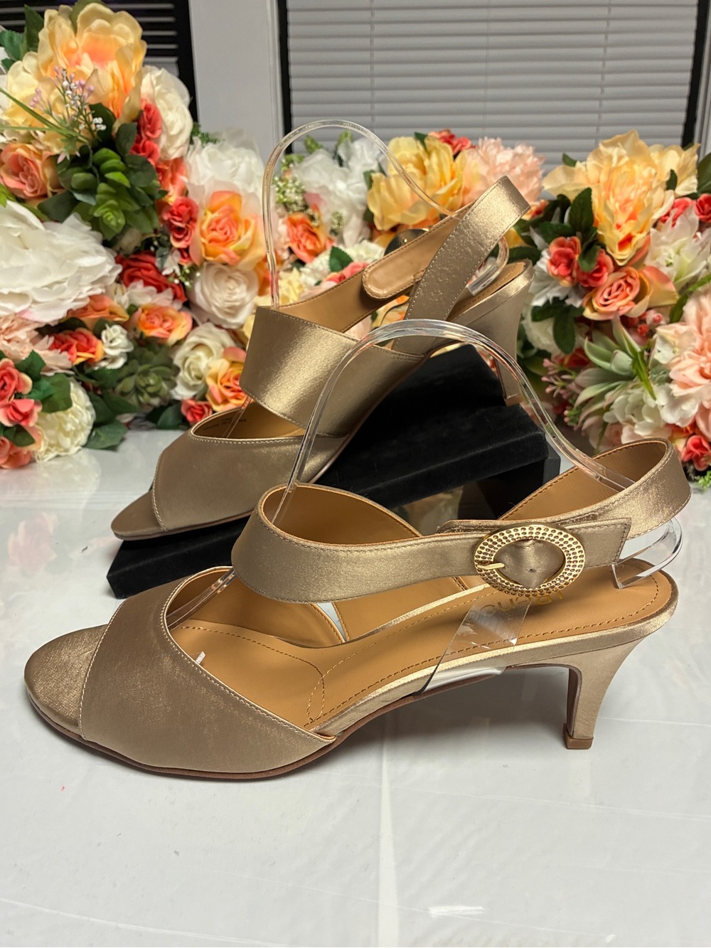 J. Renee Safira Beige Satin Slingback Dress Sandals Size 13M Memory Foam